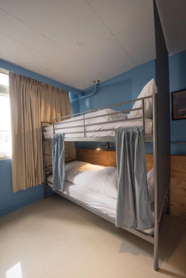 Deer Traveler Hostel Юйчі Екстер'єр фото