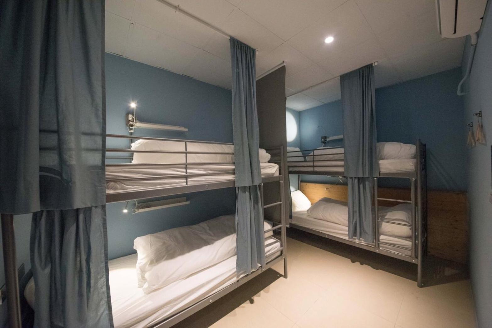 Deer Traveler Hostel Юйчі Екстер'єр фото