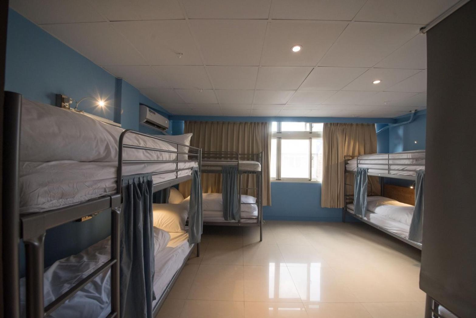 Deer Traveler Hostel Юйчі Екстер'єр фото